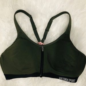 Victoria Sport Woman’s sports bra
